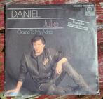 Daniel Julie 1983
Cette image montre une nageoire, Enlèvement ou Envoi, Pop