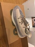 Yeezy 350, Kleding | Heren, Ophalen of Verzenden, Zo goed als nieuw
