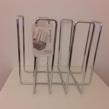 BLOMUS   NIEUWE!!!    Crome lektuurbak Prijs: € 15 beschikbaar voor biedingen