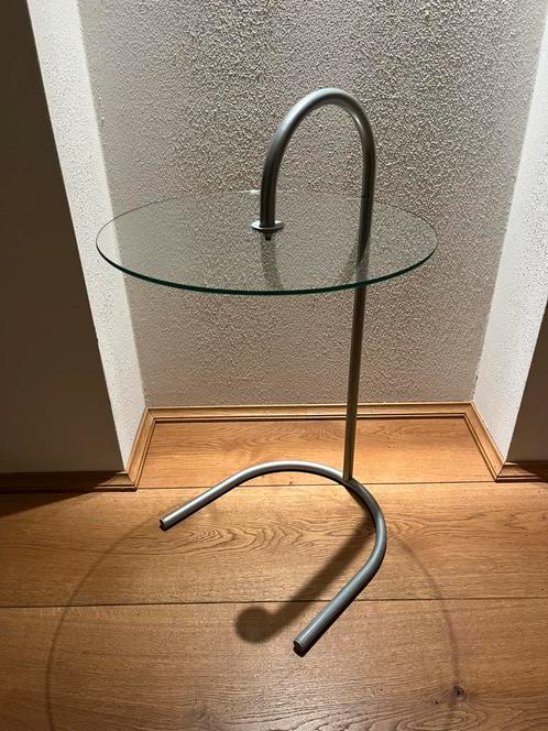 Ikea RY design bijzet tafel, Huis en Inrichting, Tafels | Bijzettafels, Gebruikt, Rond, 45 tot 60 cm, Minder dan 55 cm, Metaal of Aluminium