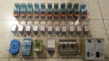 lot relay et support releco / carlo gavazzi / finder beschikbaar voor biedingen
