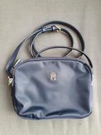 Schoudertas tommy hilfiger blauw, Bijoux, Sacs & Beauté, Trousses de toilette, Enlèvement ou Envoi, Bleu