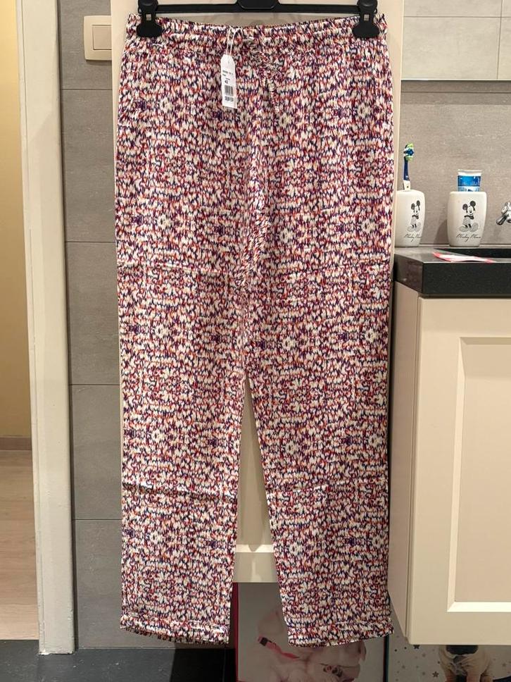Nieuwe meerkleurige broek van Cassis (42)., Kleding | Dames, Broeken en Pantalons, Nieuw, Maat 42/44 (L), Paars, Lang, Ophalen
