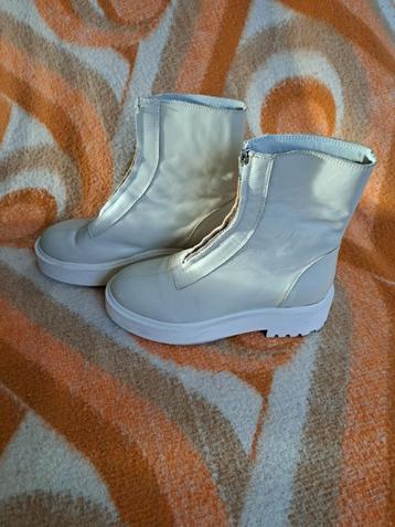 Edited laarzen maat 39  – korting bij meerdere aankopen beschikbaar voor biedingen