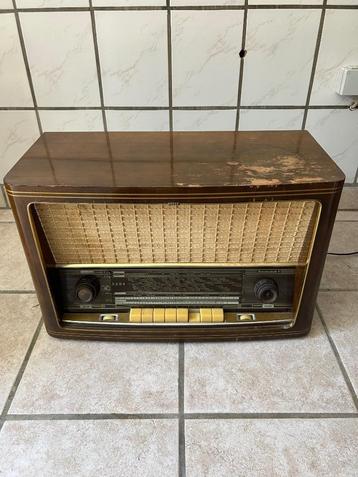Radio rétro SABA Vintage, Enlèvement