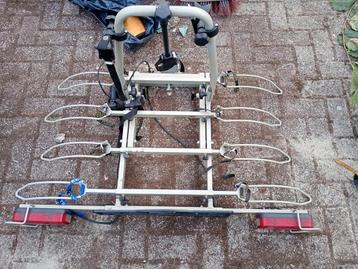Fietsendrager voor 4 fietsen  beschikbaar voor biedingen