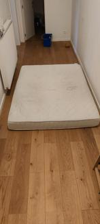 Matelas et sommier 140 livrable Schlaraffia et Ikea, Gebruikt, Ophalen of Verzenden, 140 cm, Bedbodem