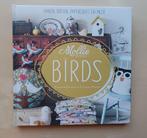 Mollie makes Birds - Haken breien, papercraft en meer, Ophalen of Verzenden, Zo goed als nieuw, Breien en Haken, Mollie Makes Team