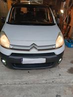 CITROEN BERLINGO 1,6HDI 2014 218000KM AUTOMAAT 3 ZITPLAATSEN, Euro 5, 4 cilinders, Wit, USB