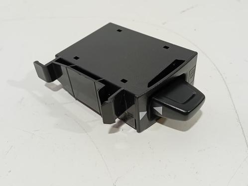 COMPUTER TELEFOON SIMKAART LEZER Volvo XC40 (XZ) (31494702), Auto-onderdelen, Elektronica en Kabels, Volvo, Gebruikt
