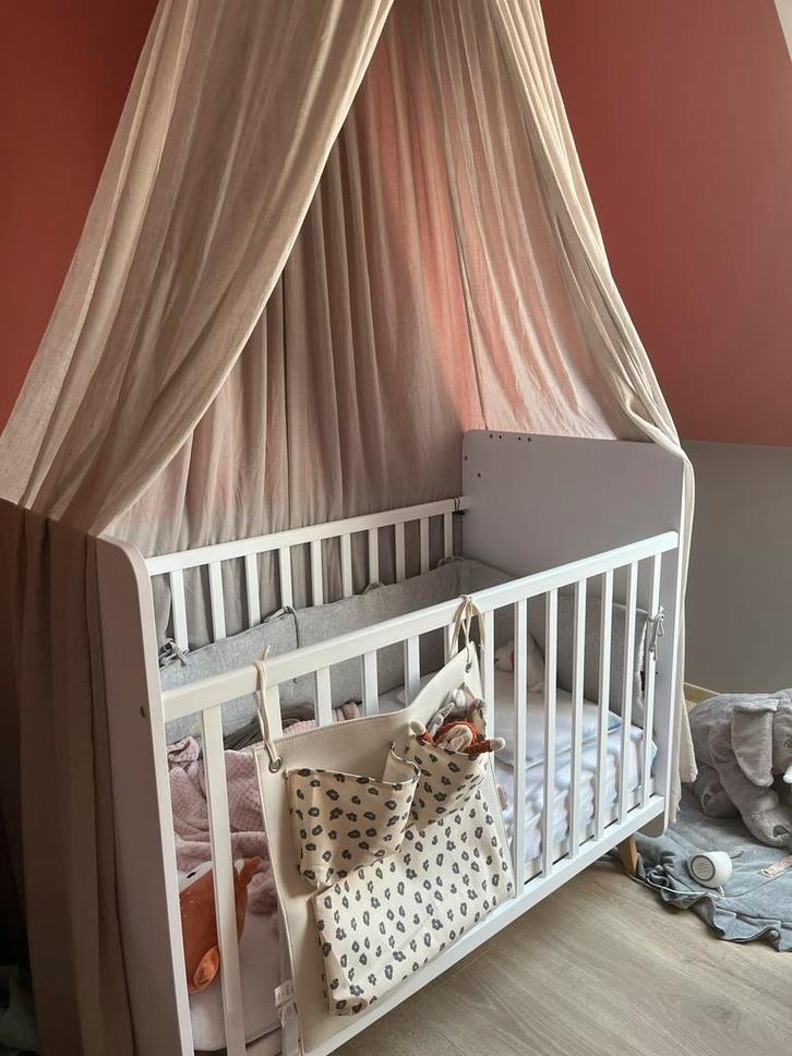 Babybed ombouwbaar naar eenpersoons quax loft, Kinderen en Baby's, Babywiegjes en Ledikanten, Gebruikt, Ophalen