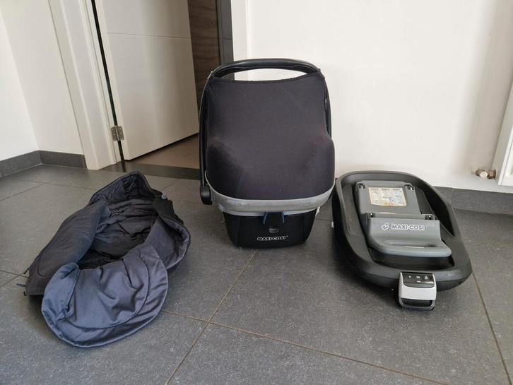 Maxicosi en isofix basis, Kinderen en Baby's, Autostoeltjes, Gebruikt, Maxi-Cosi, Isofix, Ophalen