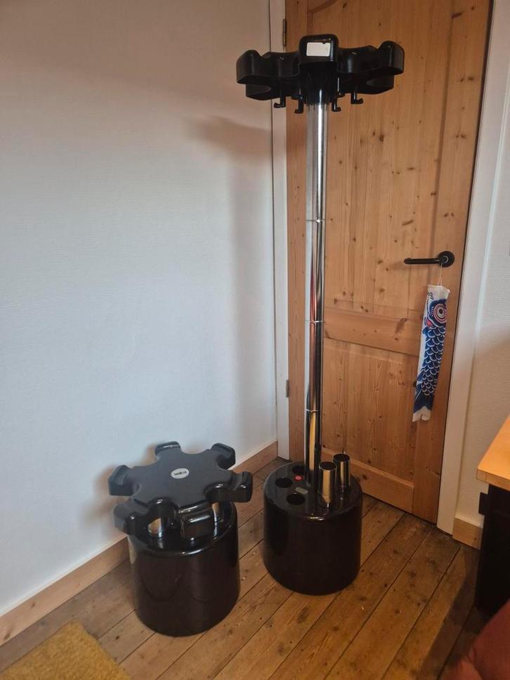 Porte-manteaux VELCA, Huis en Inrichting, Woonaccessoires | Kapstokken, Zo goed als nieuw, Staande kapstok, 150 tot 200 cm, Metaal