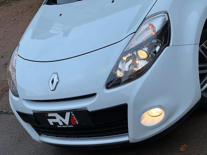 Renault Clio 3- 1.2i Edition 20e anniversaire, Autos, Renault, Entreprise, Achat, Clio, ABS, Airbags, Air conditionné, Bluetooth