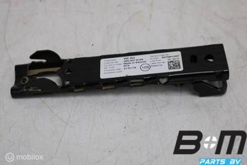 Gordelversteller Skoda Fabia 3 Combi 4M0857819A beschikbaar voor biedingen