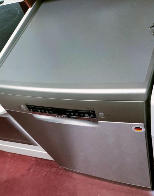 Bosch vaatwasser, Elektronische apparatuur, Vaatwasmachines, Gebruikt, Tussenbouw, 85 tot 90 cm, 45 tot 60 cm, Energieklasse A of zuiniger