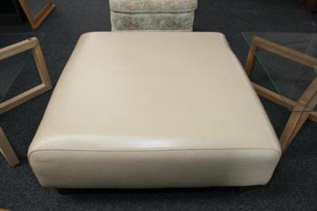 NIEUWE Lederen poef hocker - Flamant LEREN VOETENBANK, 100 à 125 cm, Enlèvement, Carré, Comme neuf