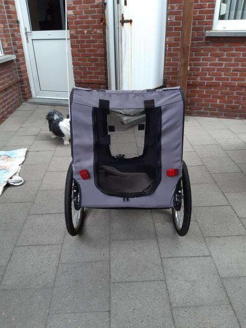 Fietskar hond, Fietsen en Brommers, Fietsaccessoires | Aanhangwagens en Karren, Zo goed als nieuw, Hondenkar, Ophalen