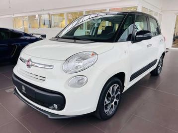Fiat 500L 1.4i Lounge * GARANTIE + GPS + TOIT PANO * beschikbaar voor biedingen
