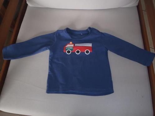 T-shirt met lange mouwen maat 68, Kinderen en Baby's, Babykleding | Maat 68, Zo goed als nieuw, Jongetje, Overige typen, Ophalen of Verzenden