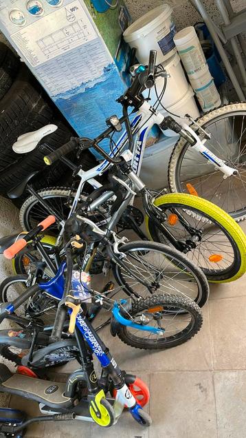 Lot fietsen beschikbaar voor biedingen
