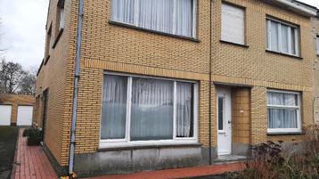 Woning met praktijkruimte of kangoeroewoning. beschikbaar voor biedingen