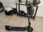 E-step Pure Air 3 pro, Fietsen en Brommers, Steps, Ophalen, Zo goed als nieuw, Elektrische step (E-scooter), Pure