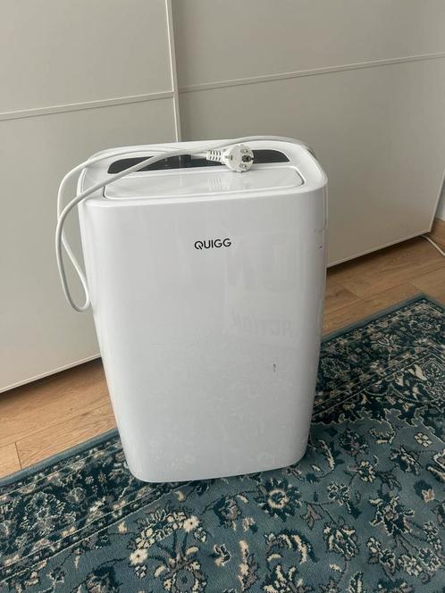 Quigg luchtontvochtiger + luchtverfrisser — 20 l/24h, Elektronische apparatuur, Luchtbehandelingsapparatuur, Zo goed als nieuw