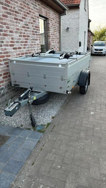 Te huur  beschikbaar voor biedingen