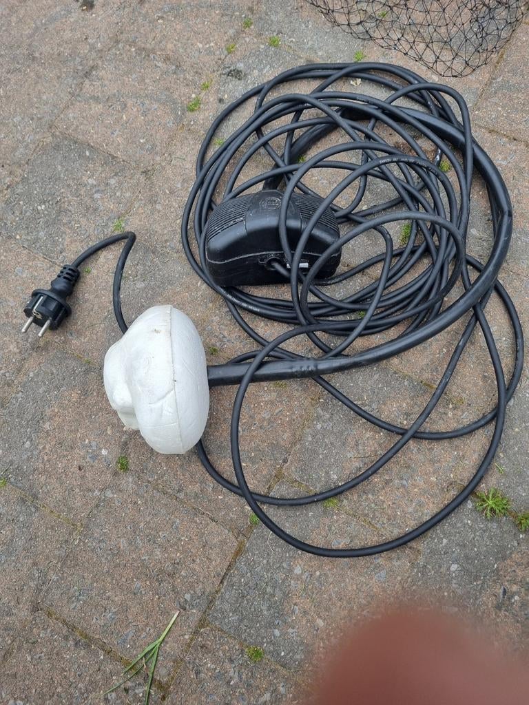 ijsvrij houden van vijver, Ophalen