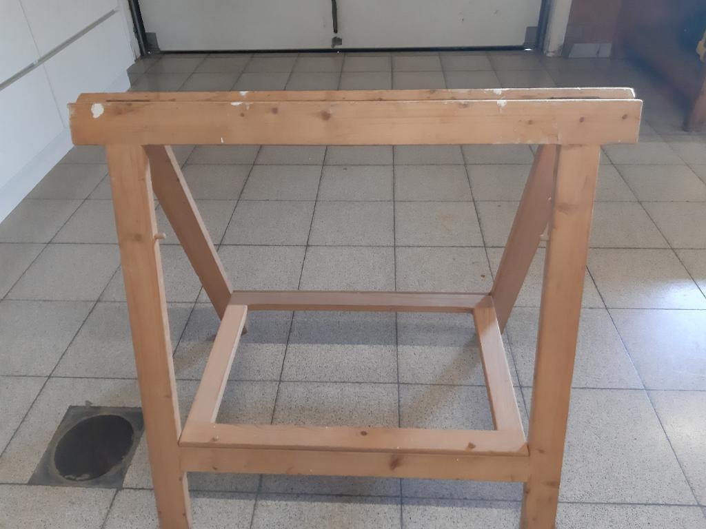 Houten schragen, Enlèvement, Utilisé