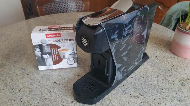 jw1390: Rombouts koffiemachine voor 1.2.3 spresso Pods, Electroménager, Cafetières, Comme neuf, Dosettes et capsules de café, Machine à espresso