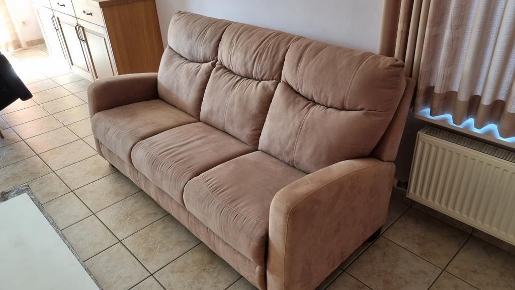 Zetel - onmiddellijk beschikbaar - wegens verhuis, Huis en Inrichting, Ophalen