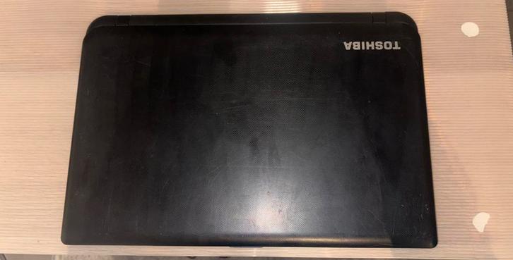 Toshiba laptop + Lader!, Computers en Software, Windows Laptops, Gebruikt, 15 inch, Azerty, Ophalen
