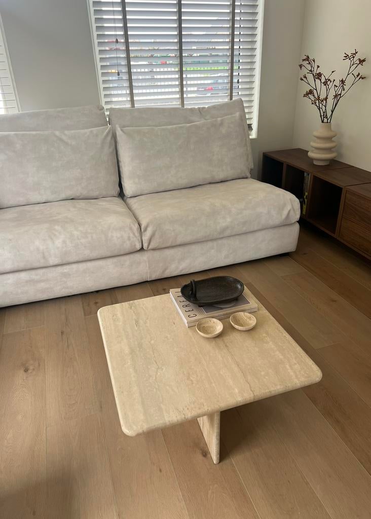 Mooie travertin salontafel/ bijzettafel, Huis en Inrichting, Ophalen, Minder dan 45 cm, Vierkant, 55 tot 75 cm