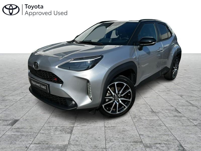 Toyota Yaris Cross GR Sport Bi-tone, Automaat, Euro 6, 1490 cc, Hybride Elektrisch/Benzine