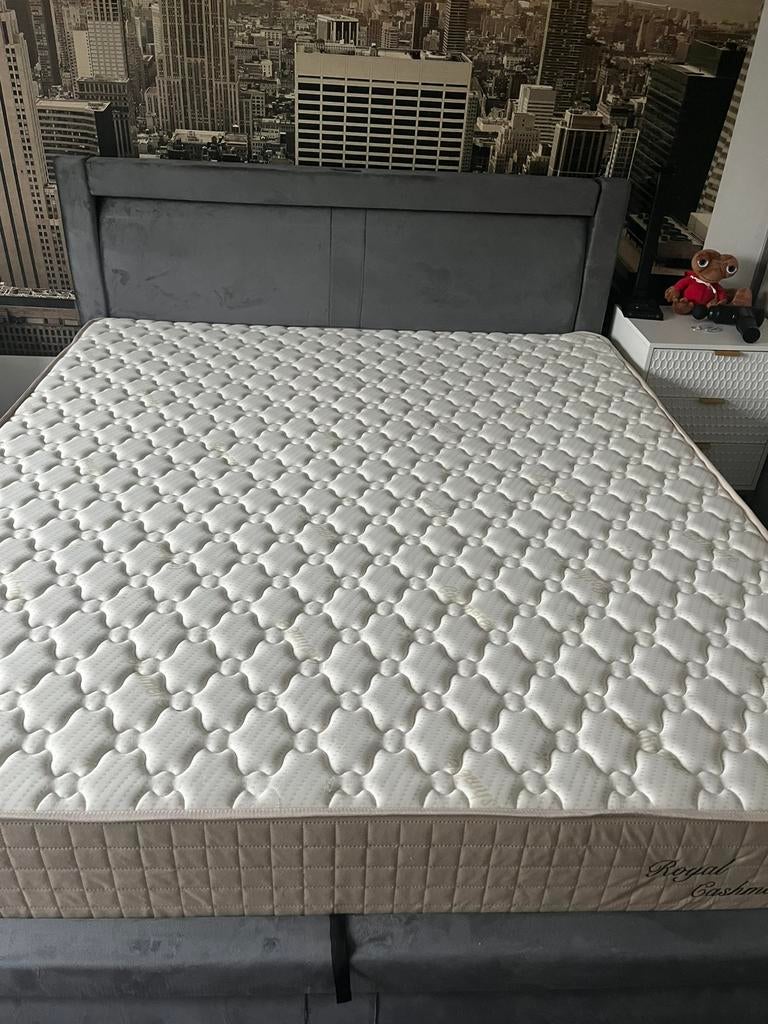 Matelas strictement neuf 180x200, Enlèvement, Comme neuf, Matelas