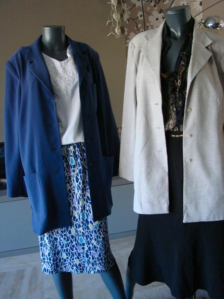 pakket dameskleding maat 44 : klasse, Ophalen, Zo goed als nieuw, Maat 42/44 (L)