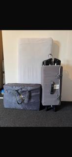 Reisbed met matras, Ophalen, Zo goed als nieuw