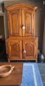 Antieke kast, Antiek en Kunst, Antiek | Meubels | Kasten, Ophalen of Verzenden