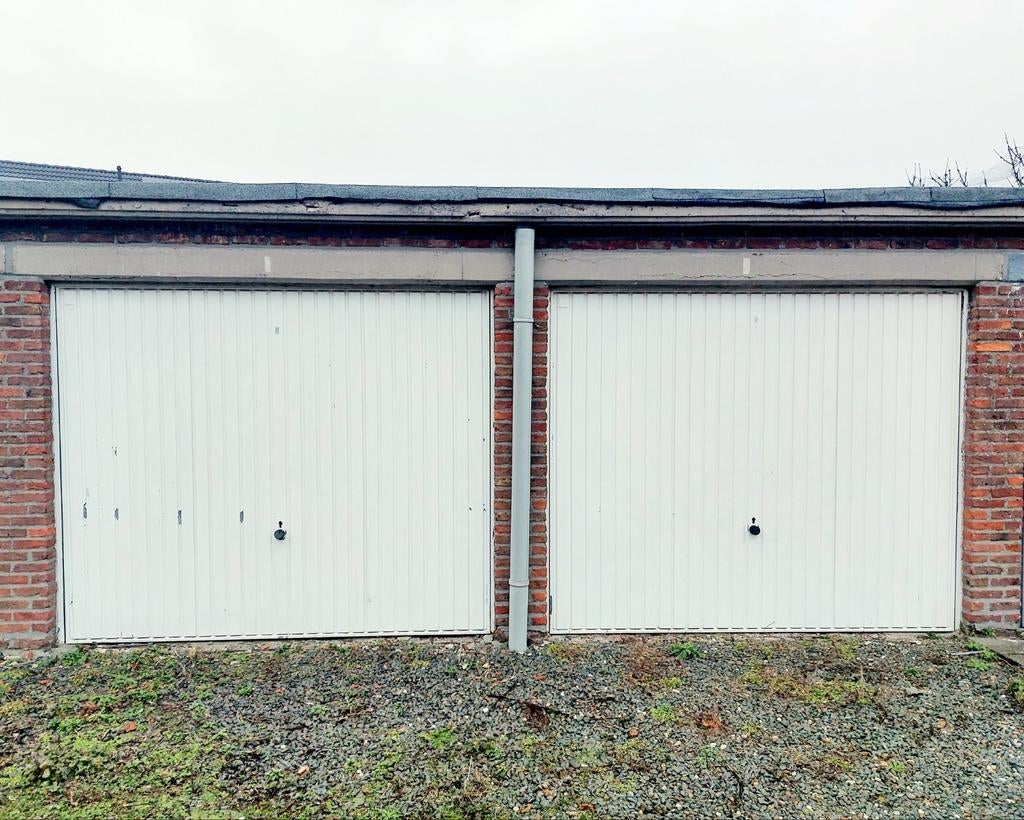 GARAGES TE KOOP TE ZWIJNDRECHT