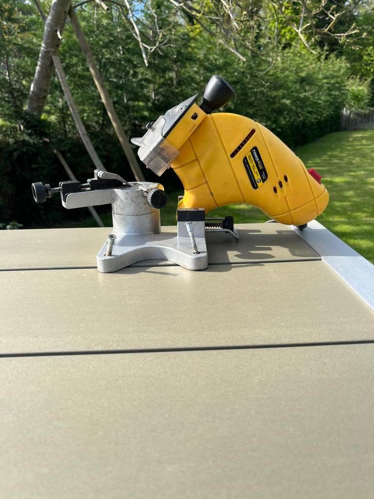 Aiguiseur de tronçonneuse,..., Jardin & Terrasse, Débroussailleuses, Enlèvement, Comme neuf, Électrique