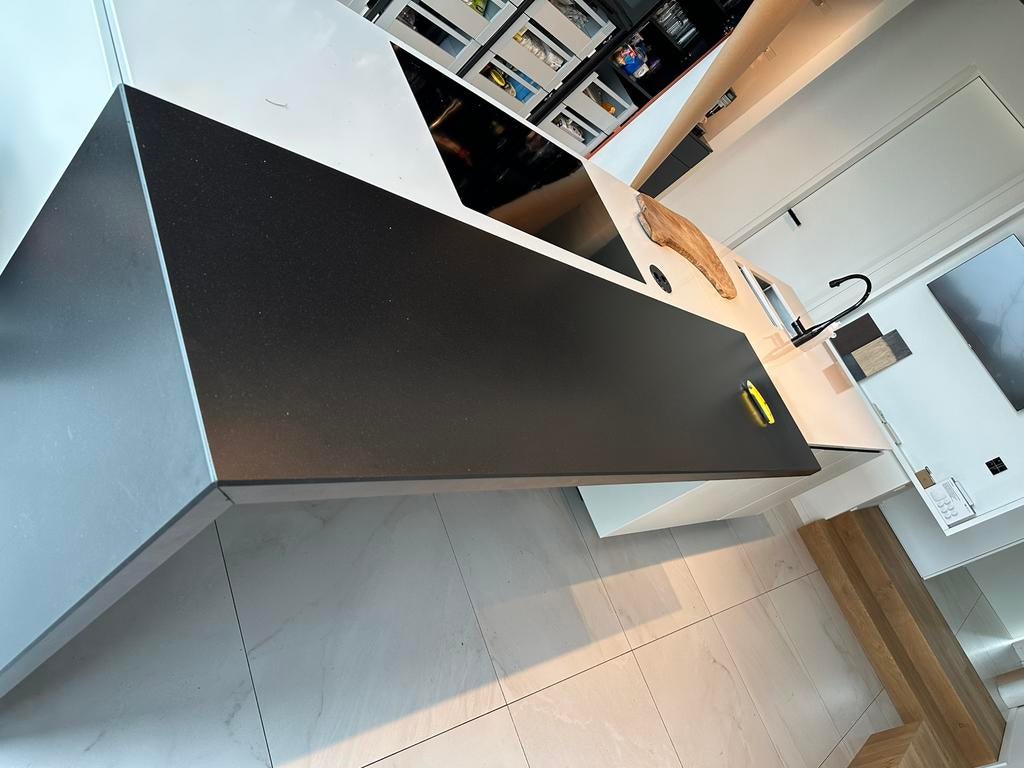 Werkblad keukeneiland composiet, Huis en Inrichting, Keuken | Complete keukens, Zo goed als nieuw, Composiet, Ophalen