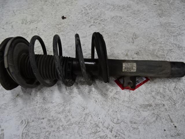 AMORTISSEUR OU ABSORBEUR DE CHOC AVANT DROIT 206+ (2L / M), Autos : Pièces & Accessoires, Suspension & Châssis, Peugeot, Utilisé