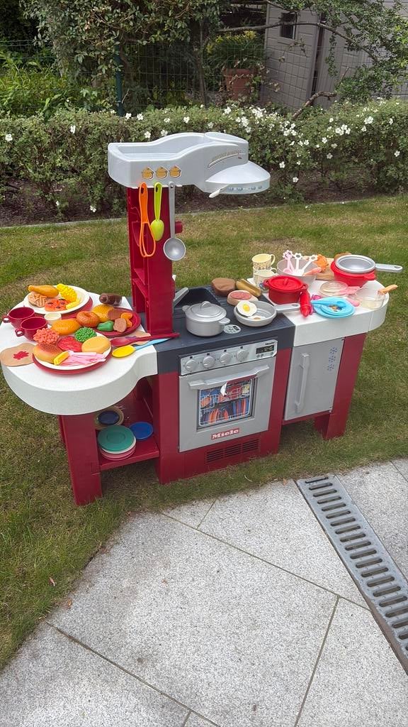 Speelkeuken met vele assesoires, Kinderen en Baby's, Speelgoed | Speelkeukens, Ophalen, Gebruikt, Kunststof, Speelkeuken