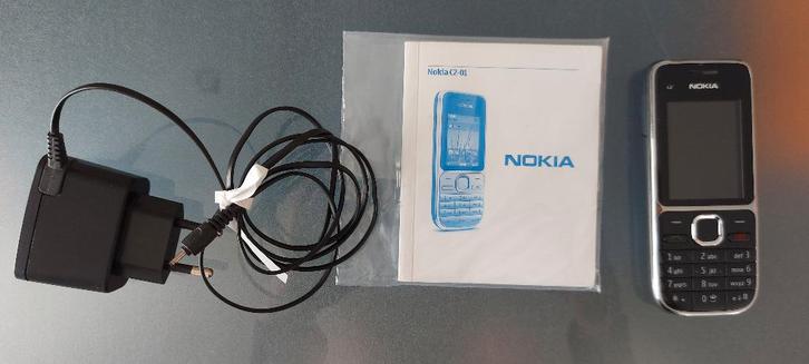 Nostalgische Nokia C2-01 - zwart - Compleet in topstaat!, Télécoms, Téléphonie mobile | Nokia, Comme neuf, Sans abonnement, Sans simlock
