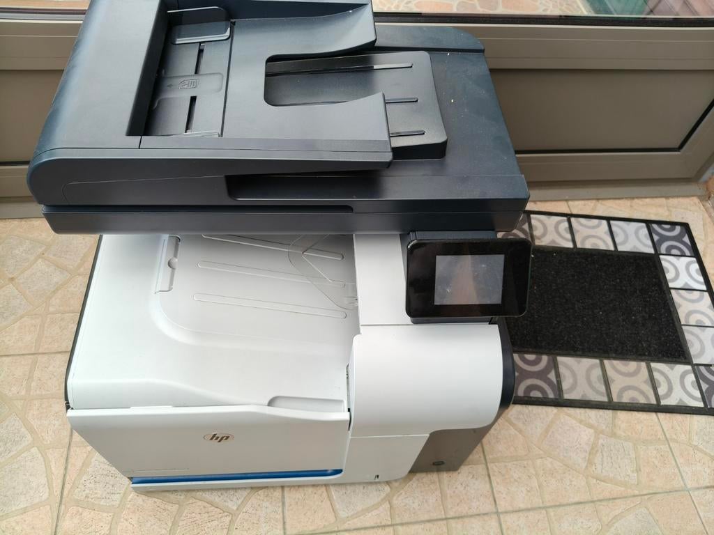 Hp printer laser jet pro 500 color met nog volle patronen, Computers en Software, Printers, Ophalen, Printer