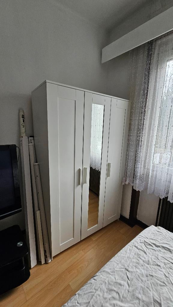 Armoire à 3 portes avec miroir, Enlèvement, Comme neuf