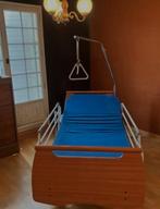 Lit medical electrique complet (livraison possible), Enlèvement, Utilisé