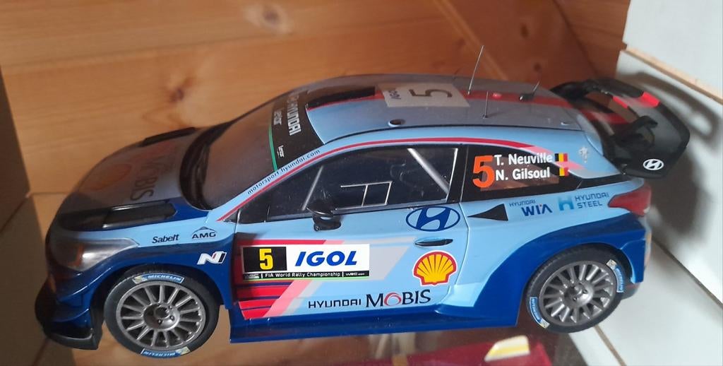 Zeer mooie Hyundai WRC. Chauffeur Thierry Negende. 1/18, Hobby en Vrije tijd, Modelauto's | 1:18, Ophalen